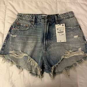 BRAND NEW ZARA DENIM SHORTS